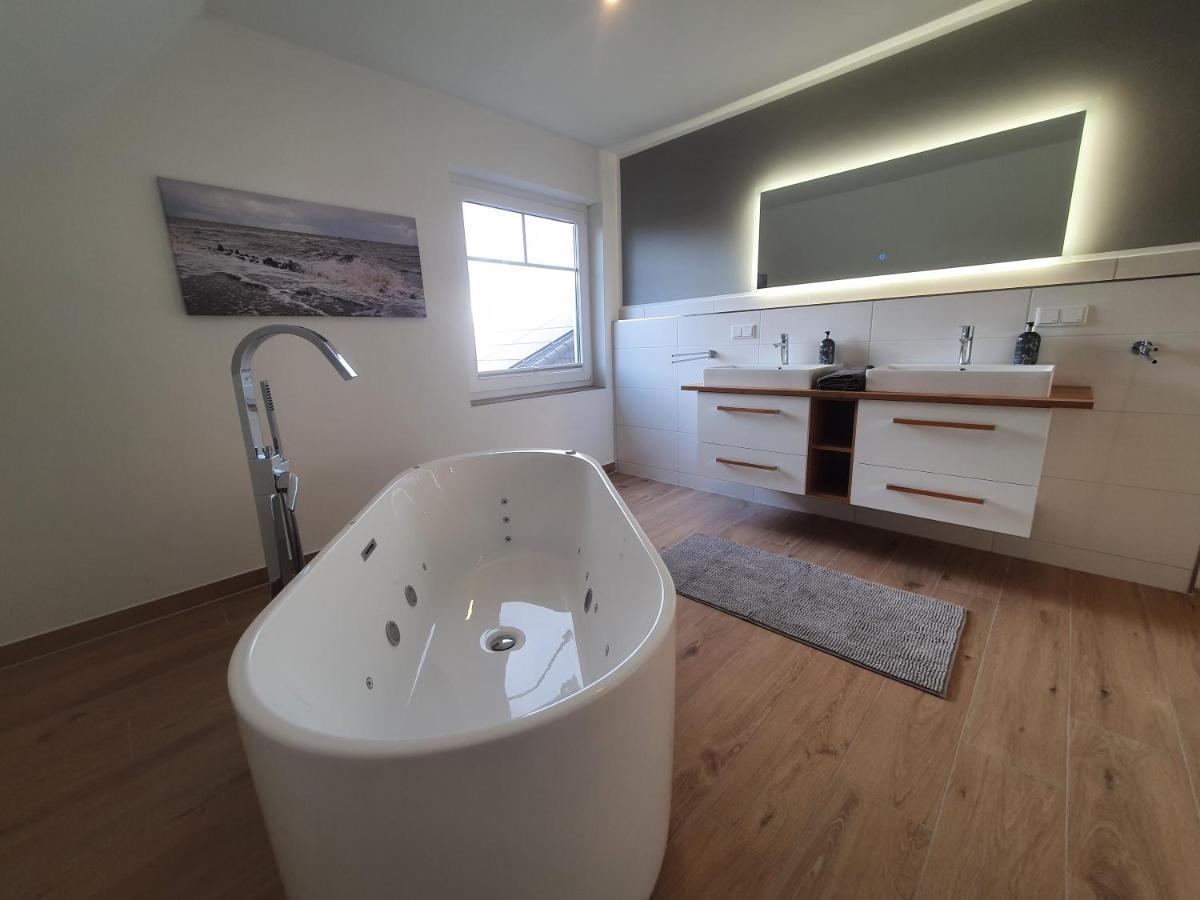 Ferienhaus Meerblick Pelvorm Eksteriør billede